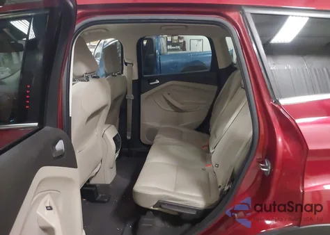 2018 Ford Escape Se from USA, damaged, VIN 1FMCU9GD0JUC10571